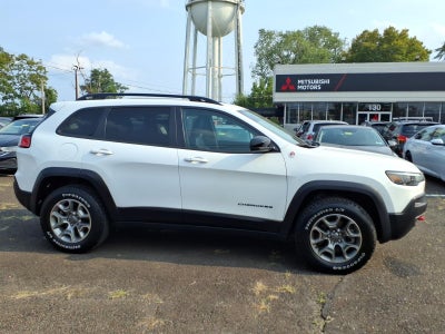 2022 Jeep Cherokee Trailhawk