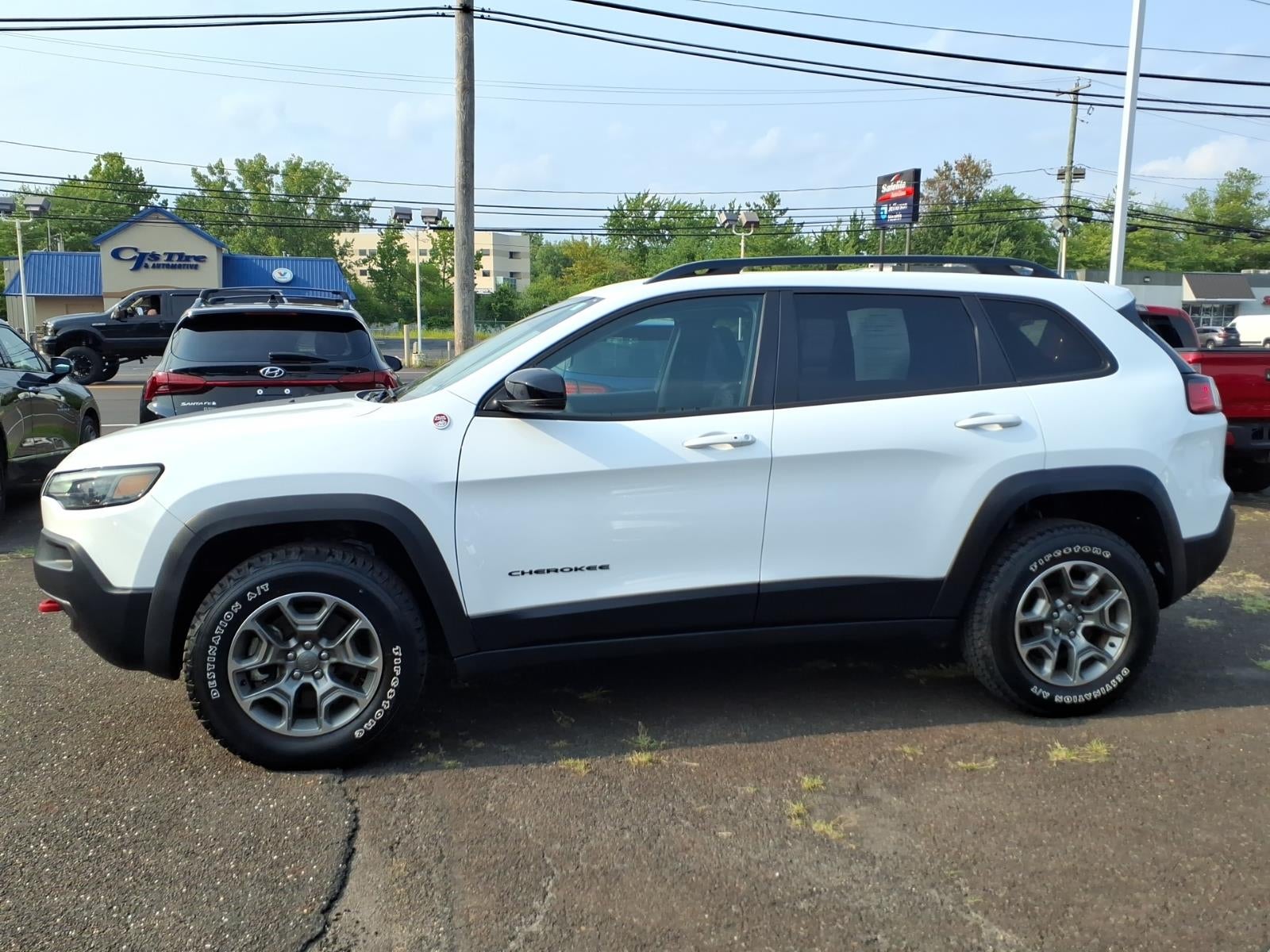 2022 Jeep Cherokee Trailhawk