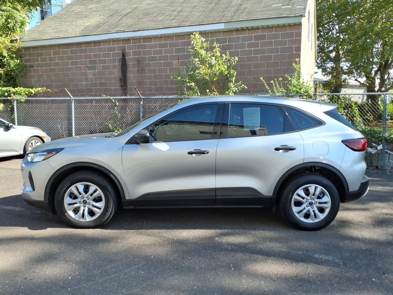 2023 Ford Escape Base