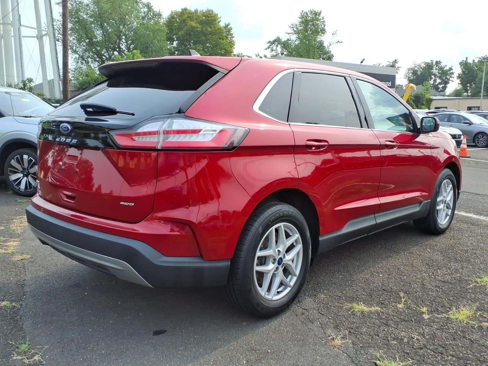 2022 Ford Edge SEL