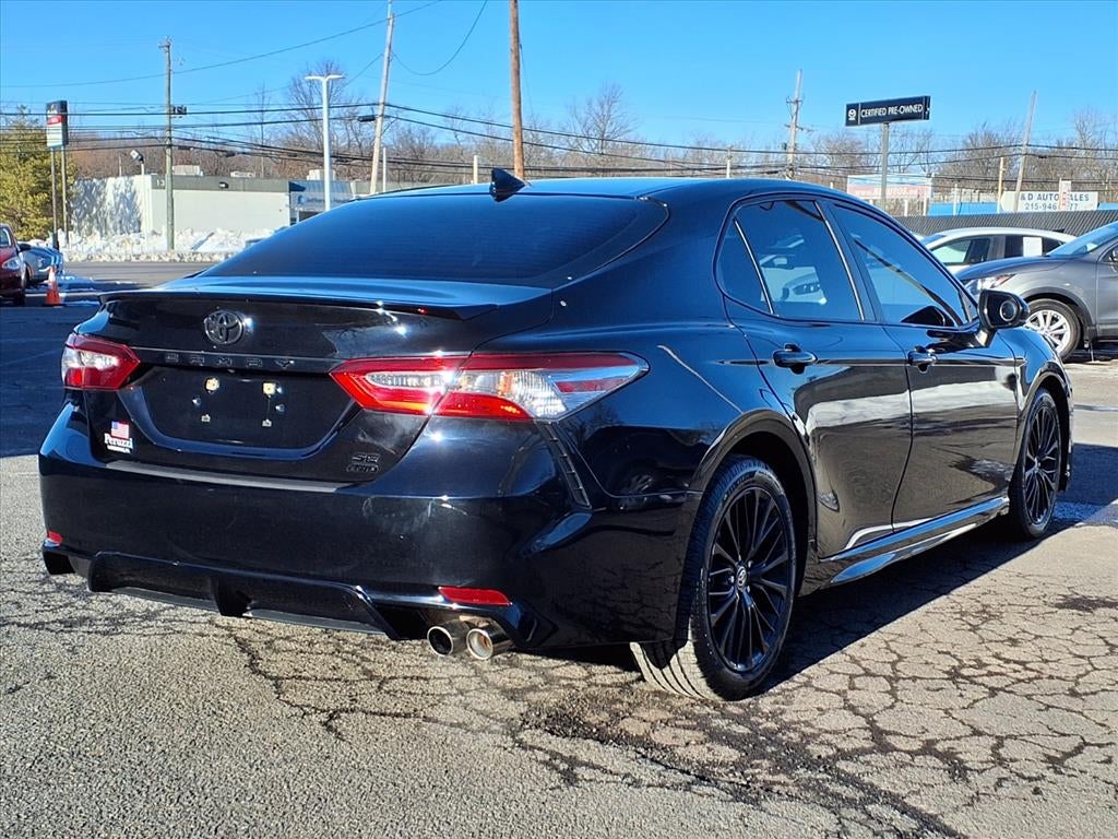 2020 Toyota Camry SE Nightshade