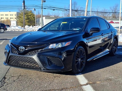 2020 Toyota Camry SE Nightshade
