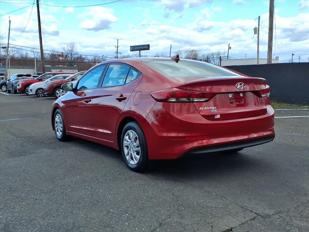 2017 Hyundai ELANTRA SE
