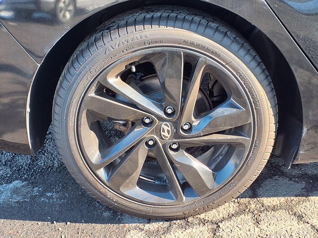 2016 Hyundai ELANTRA Limited