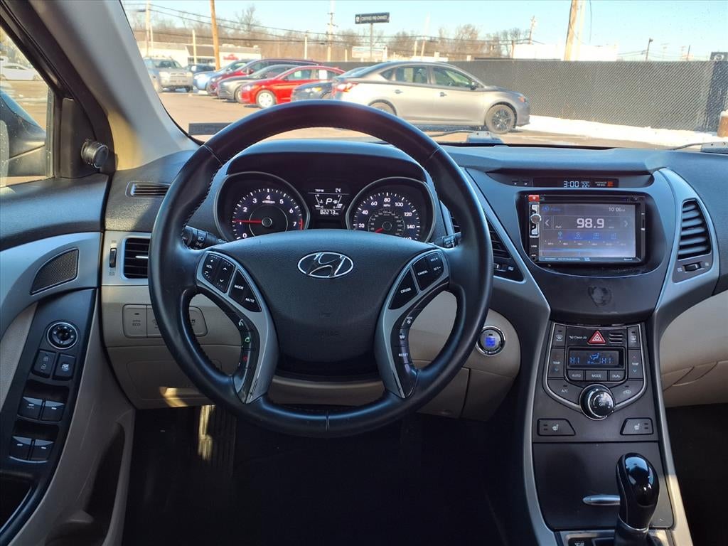 2016 Hyundai ELANTRA Limited
