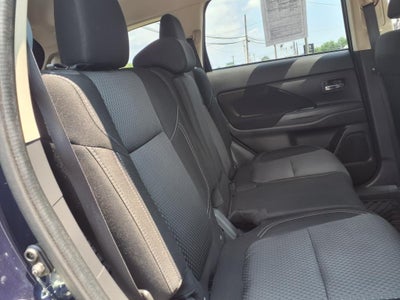 2020 Mitsubishi Outlander ES