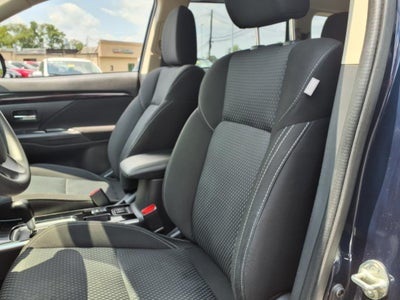 2020 Mitsubishi Outlander ES