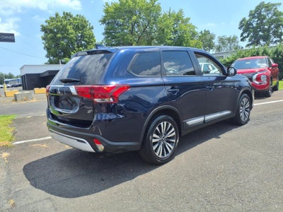 2020 Mitsubishi Outlander ES