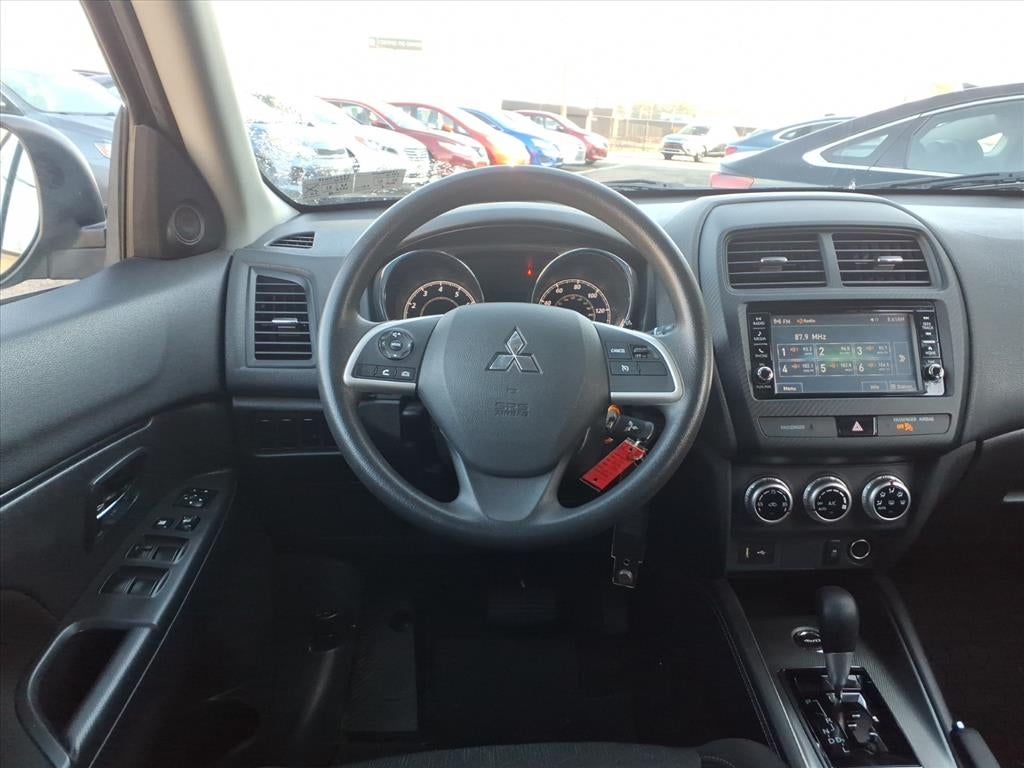 2020 Mitsubishi Outlander Sport ES