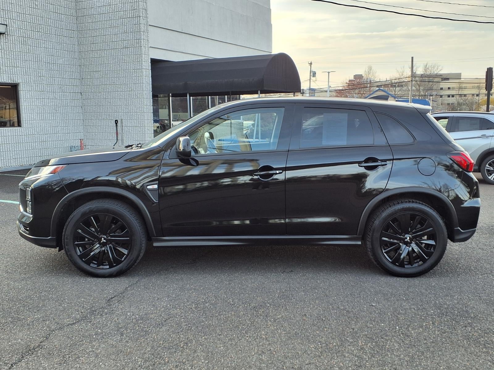 2024 Mitsubishi Outlander Sport LE
