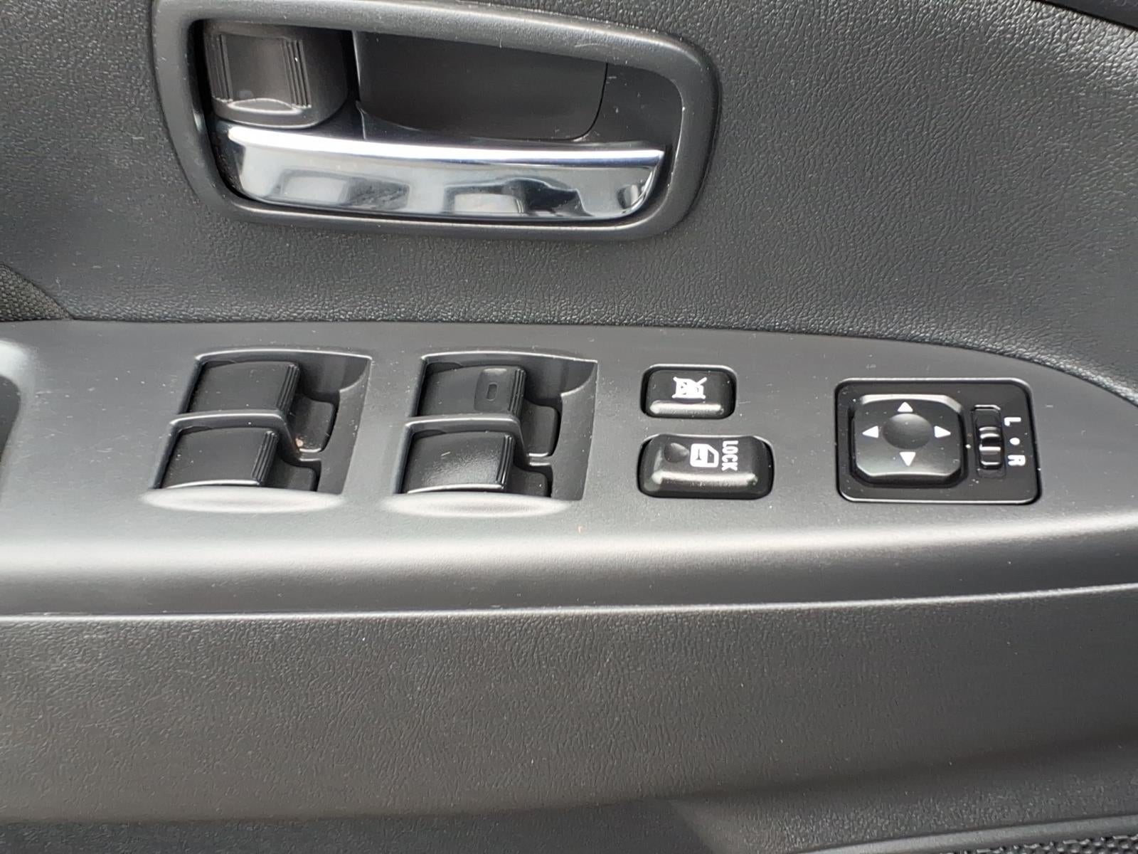 2025 Mitsubishi Outlander Sport LE