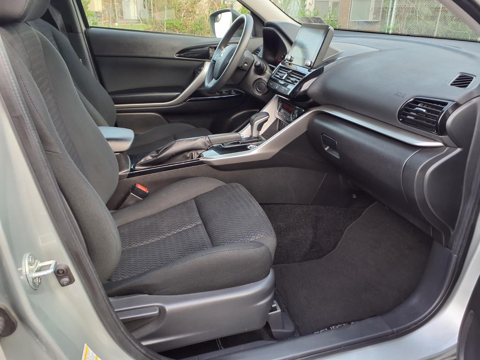 2024 Mitsubishi Eclipse Cross LE