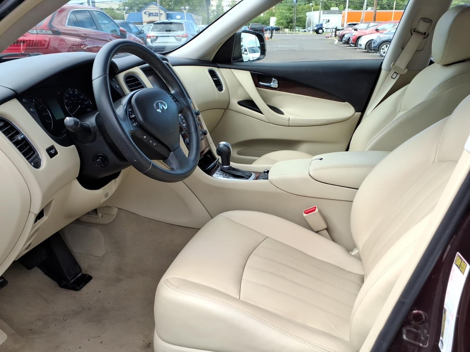 2016 INFINITI QX50 Base