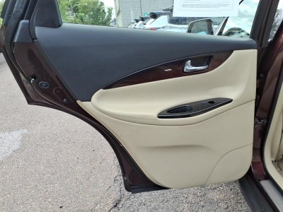 2016 INFINITI QX50 Base