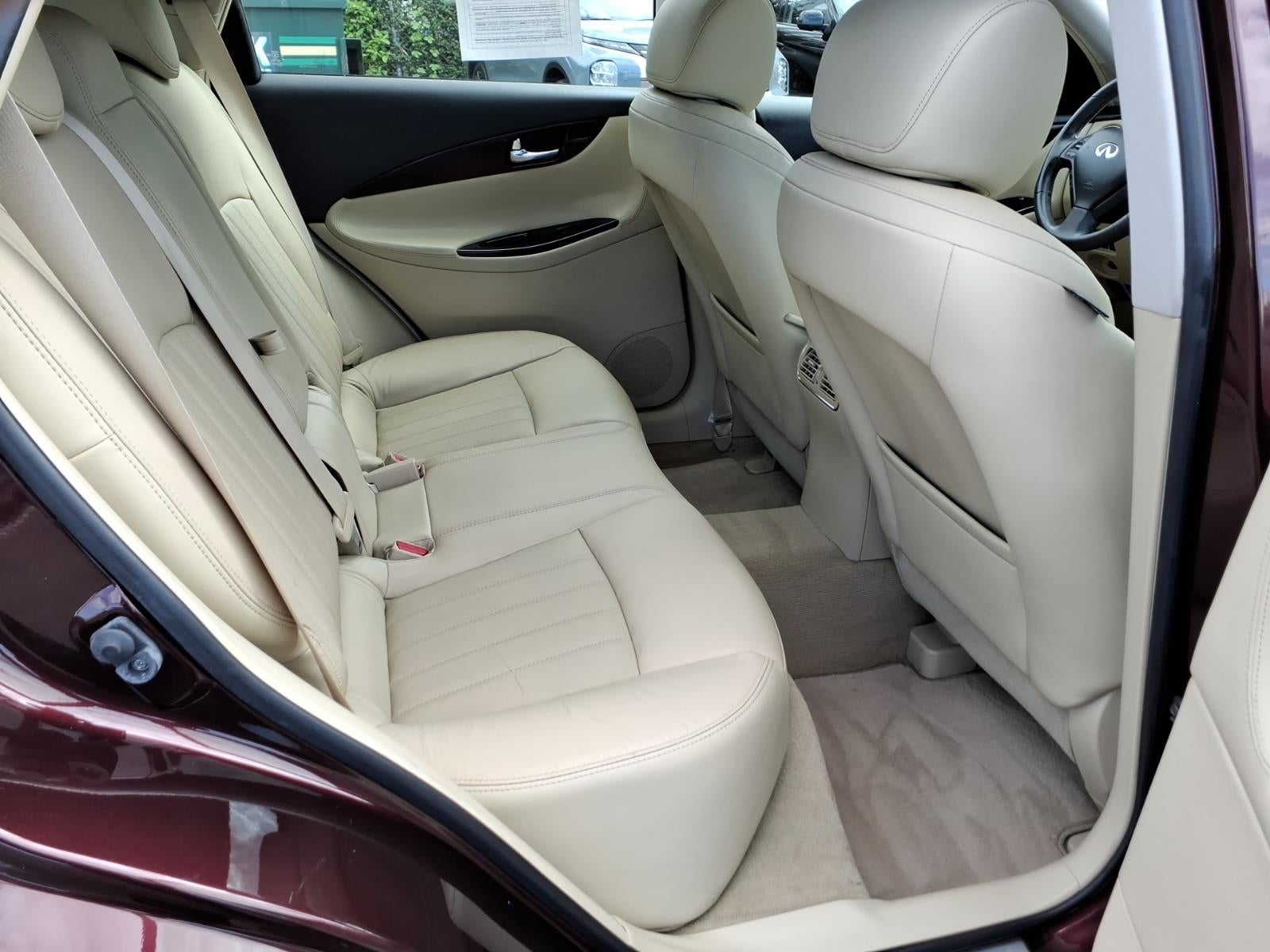 2016 INFINITI QX50 Base
