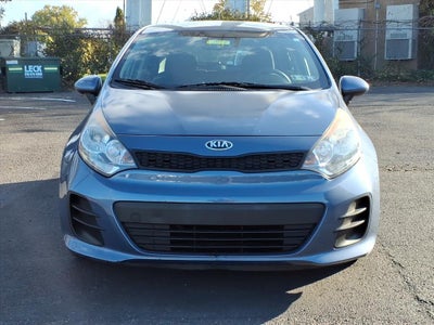2016 Kia Rio 5-Door LX