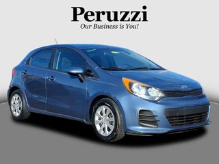 2016 Kia Rio 5-Door LX