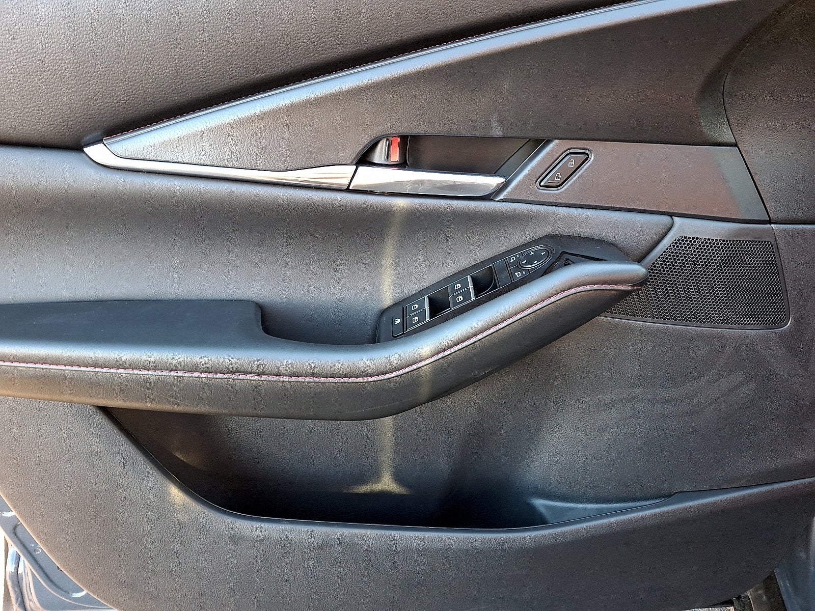 2025 Mazda Mazda CX-30 2.5 S Carbon Edition