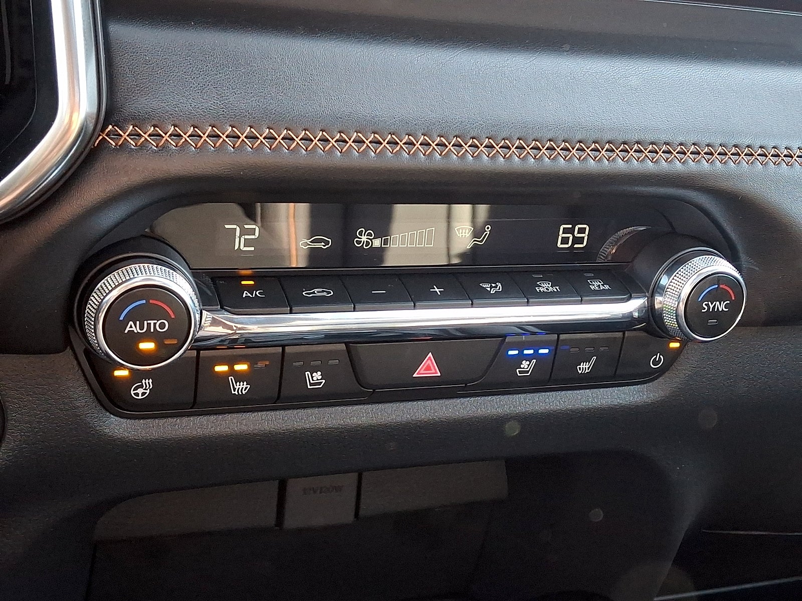 2026 Mazda Mazda CX-50 Hybrid Premium Plus