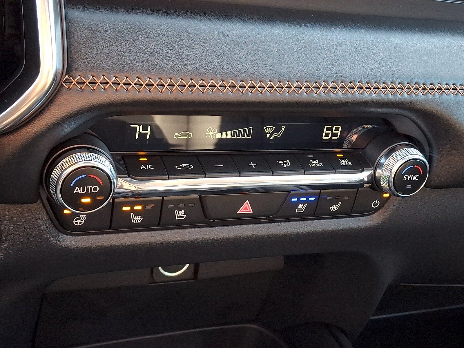 2026 Mazda Mazda CX-50 HEV Premium Plus