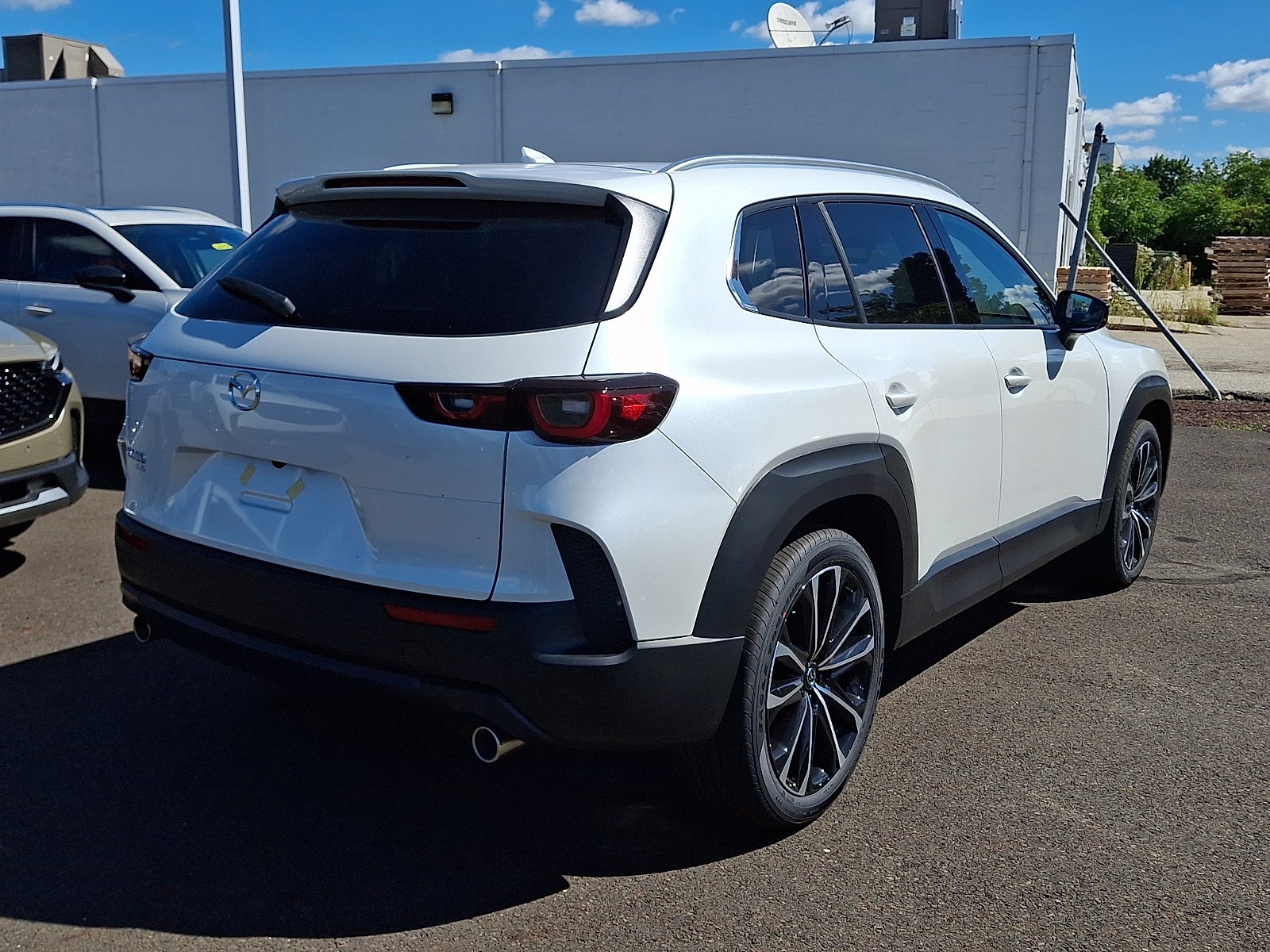 2026 Mazda Mazda CX-50 2.5 S Premium