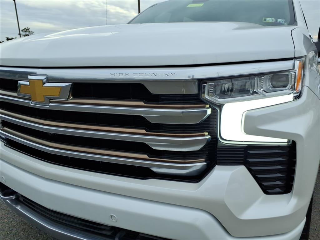 2022 Chevrolet Silverado 1500 High Country