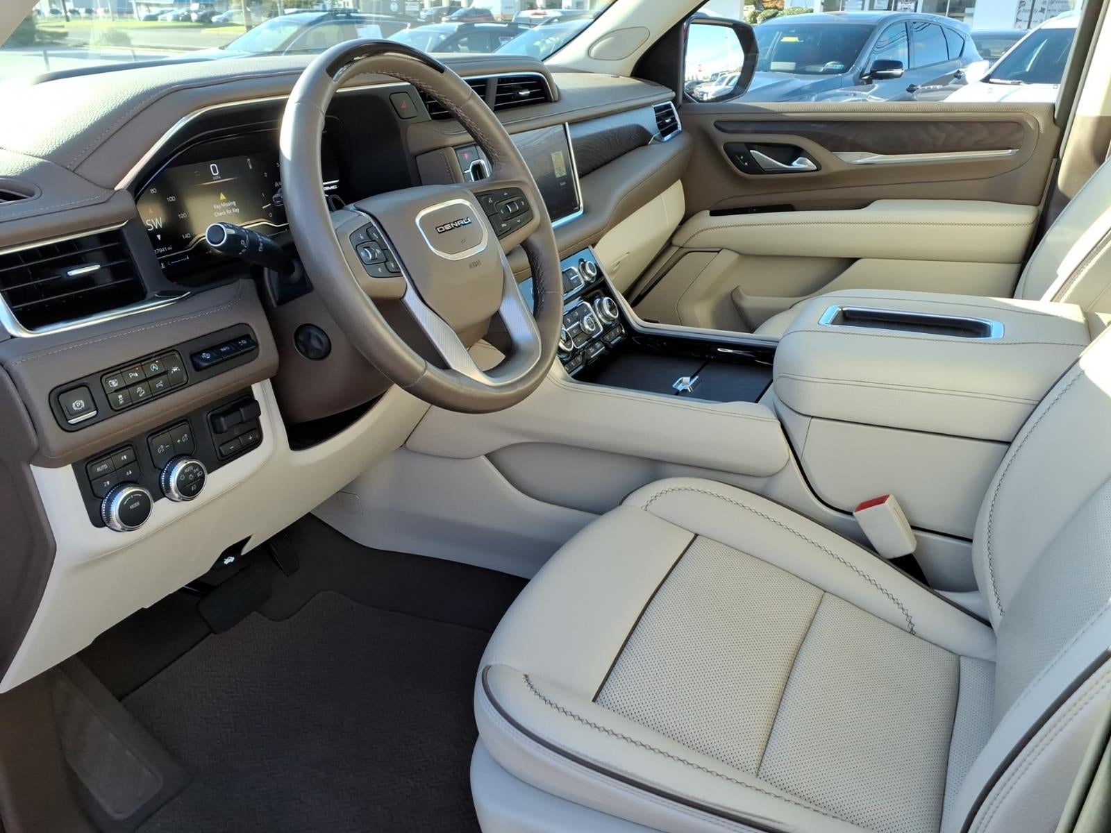 2023 GMC Yukon Denali
