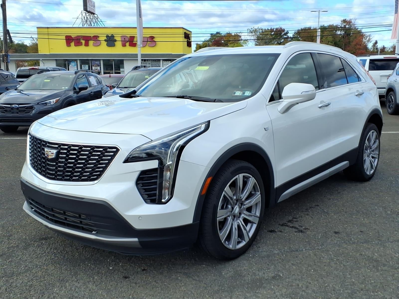 2021 Cadillac XT4 AWD Premium Luxury