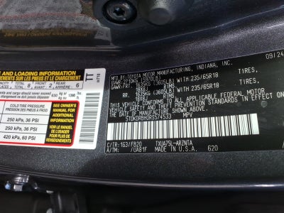 2024 Toyota Highlander LE