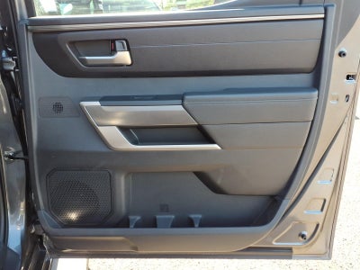 2022 Toyota Tundra 4WD SR5
