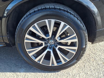 2021 Volvo XC90 Momentum