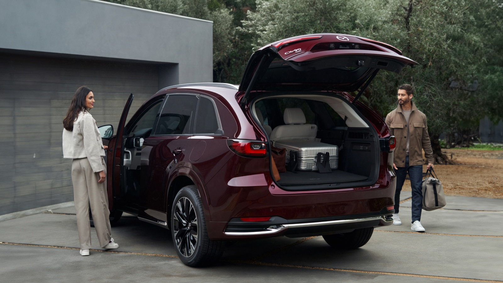 2025 Mazda CX-90 Parked