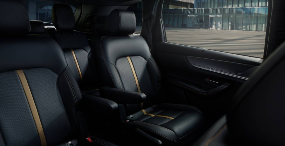 2025 Mazda CX-90 PHEV Interior Space and Materials